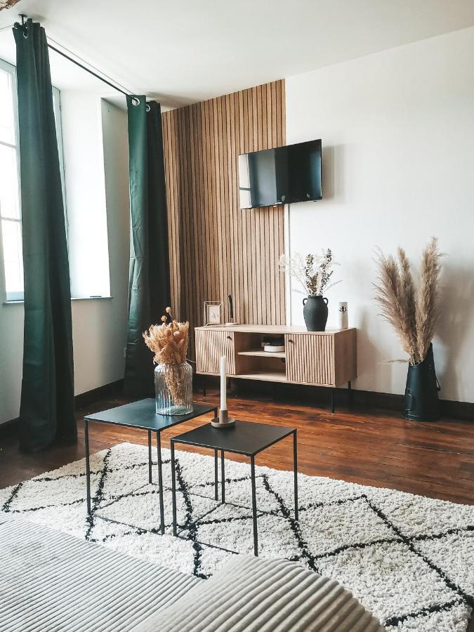 Appartement Vue Sur Chateau-Fort 3 Etoiles Седан Екстериор снимка